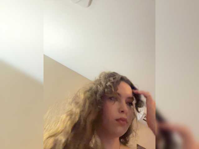 LadyEmily live cam on BongaCams