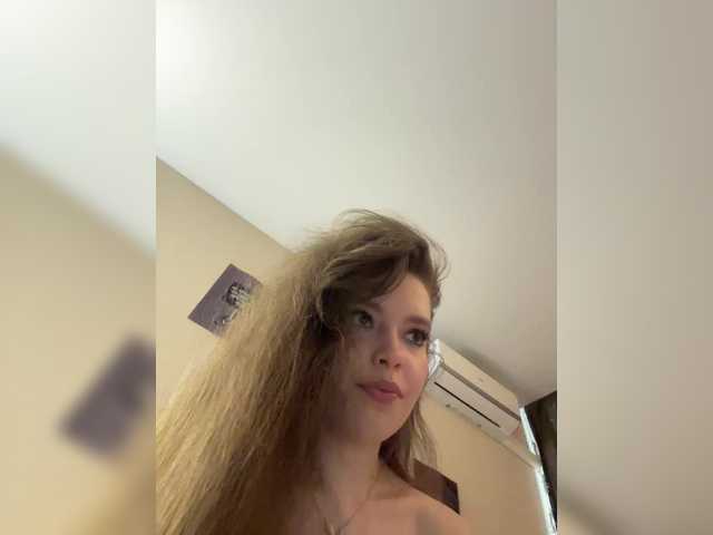 LadyEmily live cam on BongaCams
