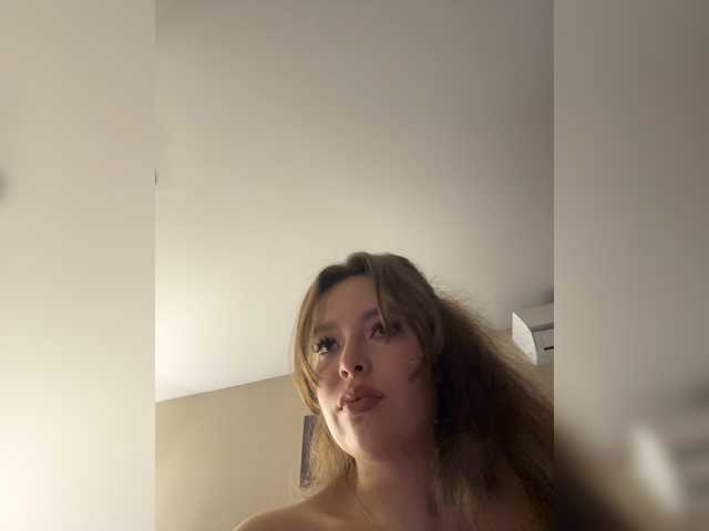 LadyEmily live cam on BongaCams