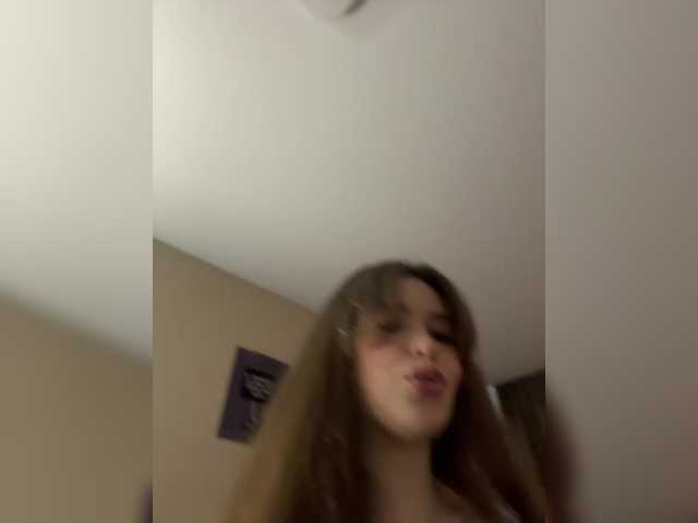 LadyEmily live cam on BongaCams
