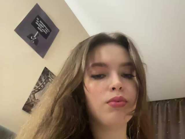  LadyEmily chat room