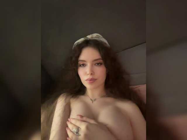 LadyEmily live cam on BongaCams