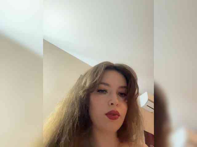 YourLadyyy webcam
