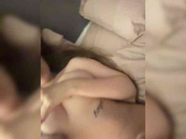 YourLadyyy webcam