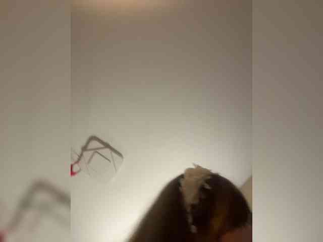YourLadyyy webcam