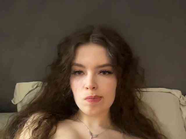 YourLadyyy webcam