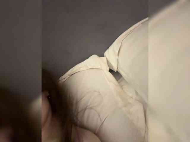 YourLadyyy webcam