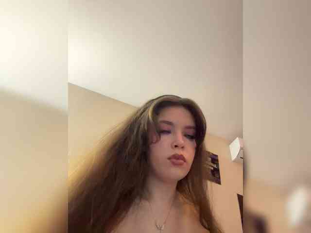 YourLadyyy webcam