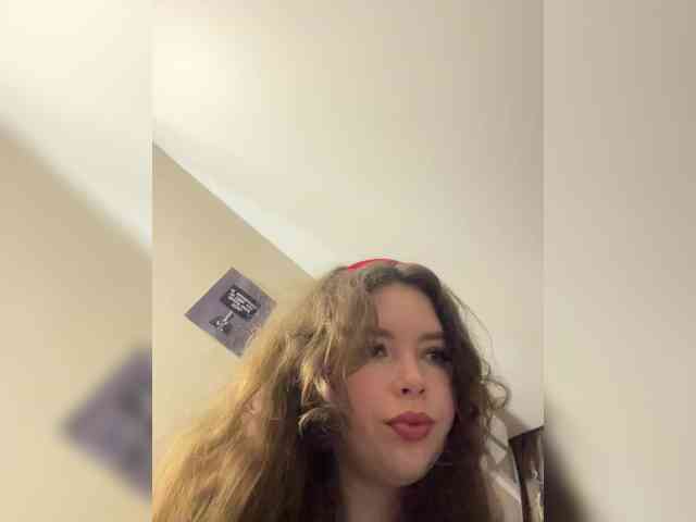YourLadyyy webcam