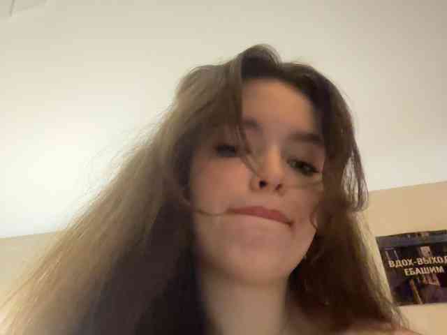 YourLadyyy webcam