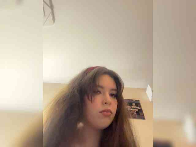 YourLadyyy webcam