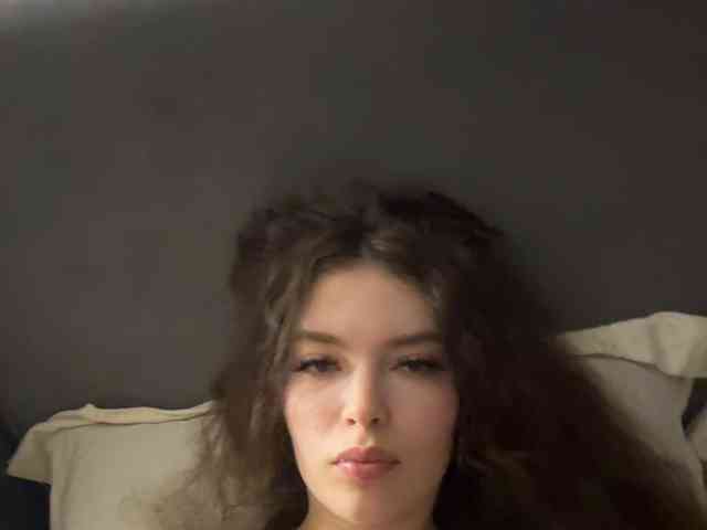 YourLadyyy webcam