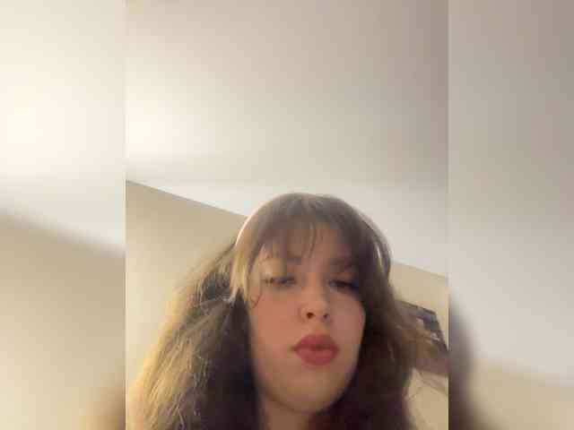 YourLadyyy webcam