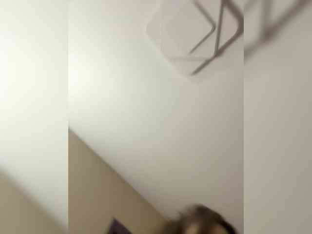 YourLadyyy webcam