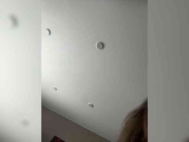 YourLadyyy webcam