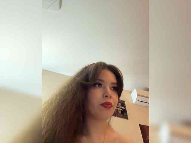 YourLadyyy webcam