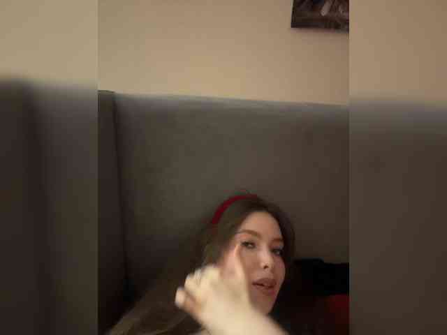 YourLadyyy webcam