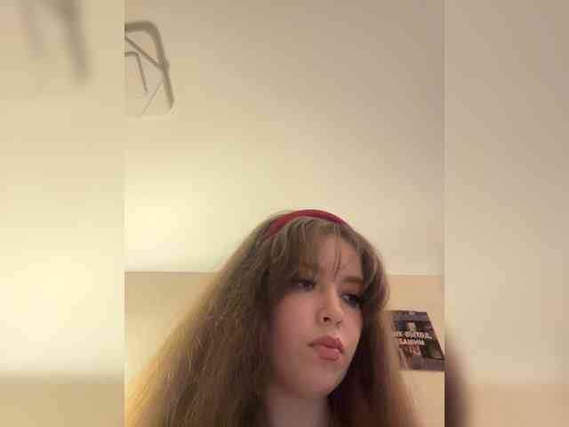 YourLadyyy webcam