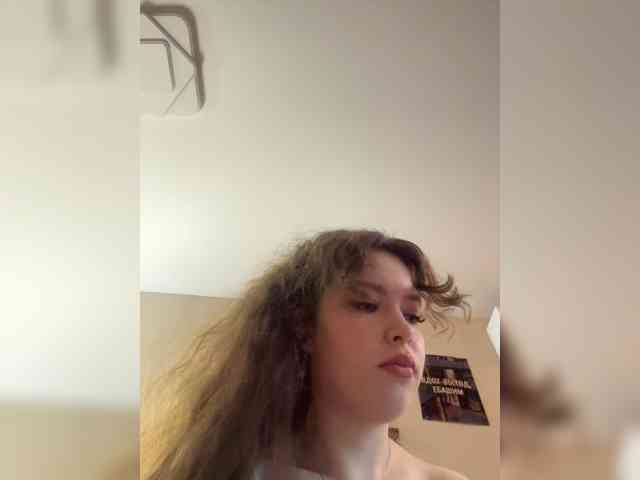 YourLadyyy webcam