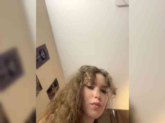 LadyEmily Sex Cam Show