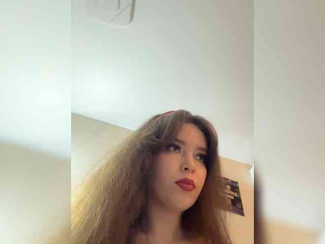 YourLadyyy webcam