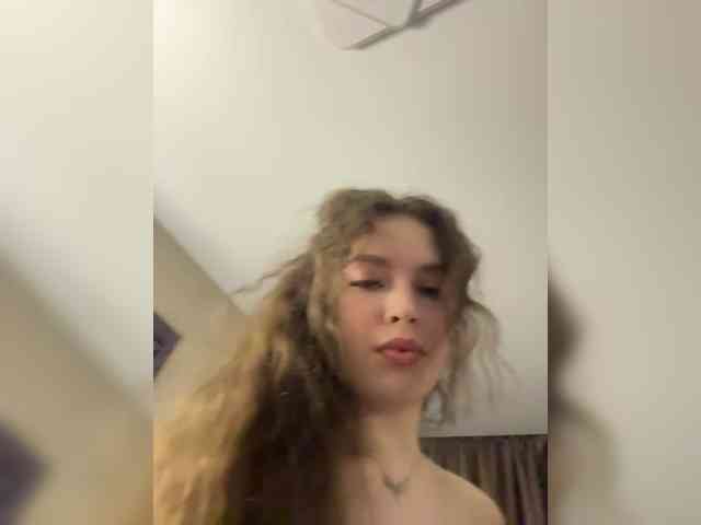 Dieses Model ist jetzt live. LadyEmily
