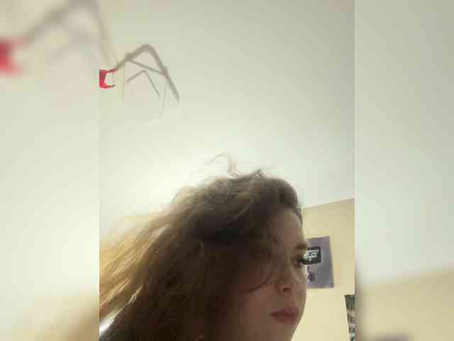 YourLadyyy webcam