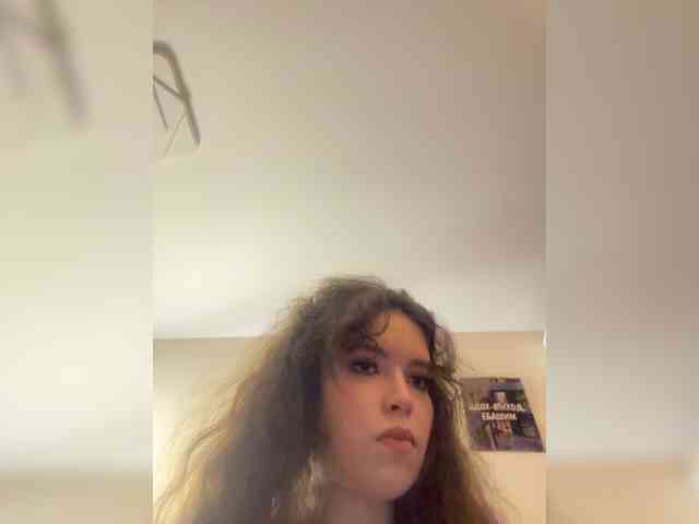 YourLadyyy webcam
