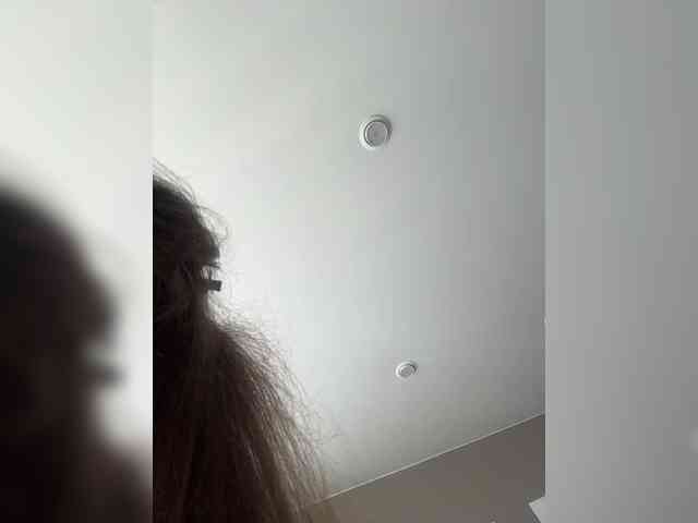 YourLadyyy webcam