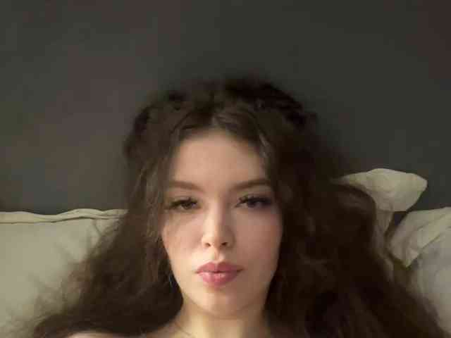 YourLadyyy webcam