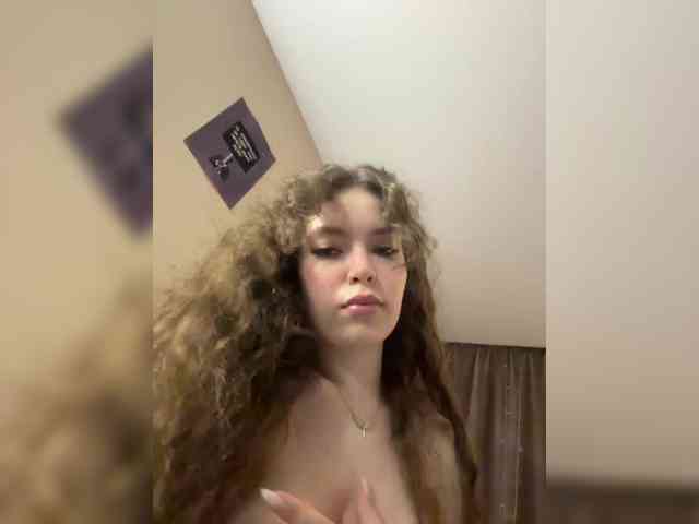LadyEmily Sex Cam Show