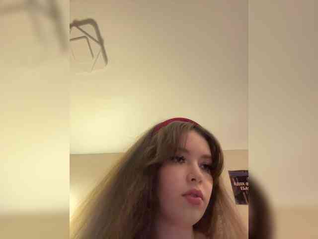 YourLadyyy webcam