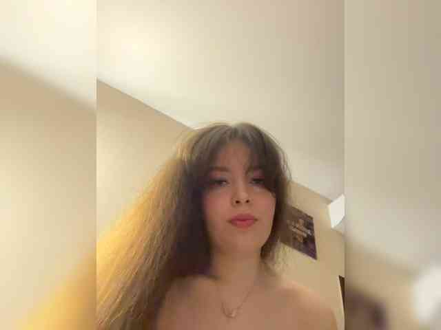 YourLadyyy webcam