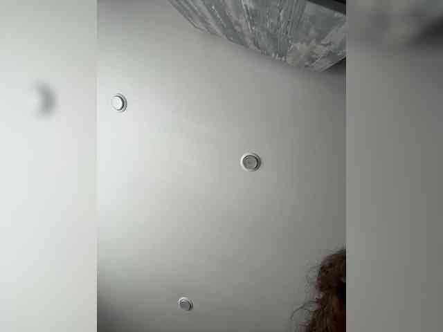 YourLadyyy webcam