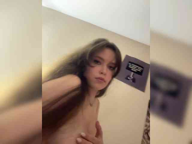 LadyEmily Sex Cam Show
