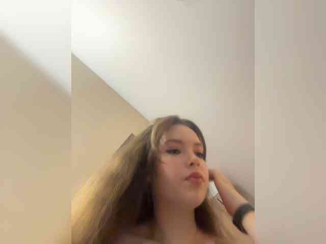 YourLadyyy webcam
