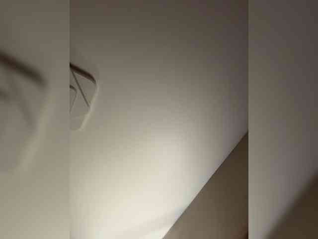 YourLadyyy webcam