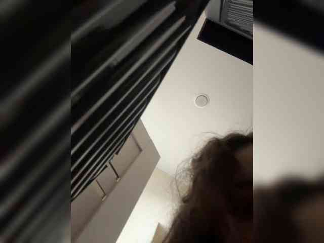 YourLadyyy webcam
