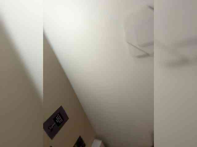 YourLadyyy webcam
