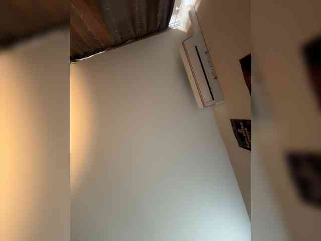 YourLadyyy webcam