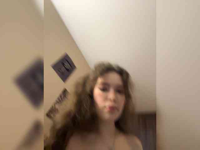 LadyEmily Sex Cam Show