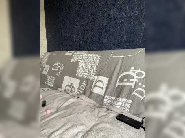 Live трансляция AriWafe - Runet.cam