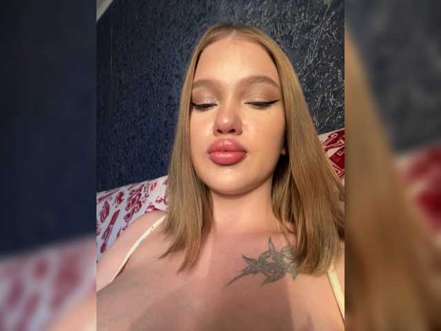 superkisa live cam on BongaCams