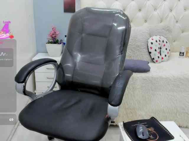 Noha-scott Live Webcam on BongaCams