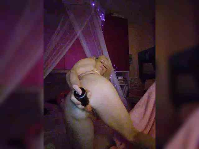 Modella: DarkAngelus29