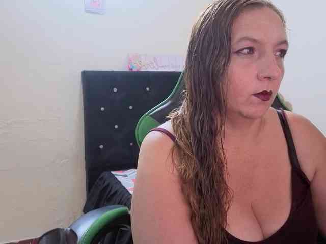 allisong69bigtits webcam