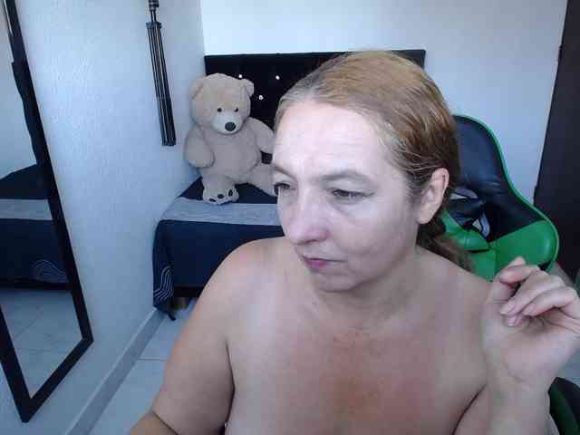 allisong69bigtits webcam
