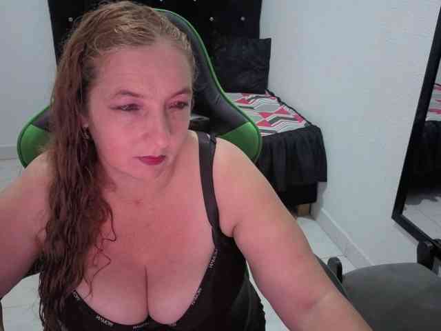 allisong69bigtits webcam
