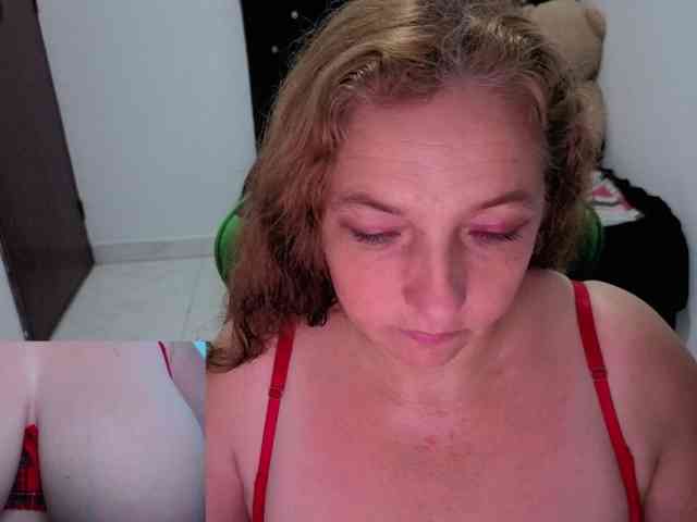 allisong69bigtits webcam