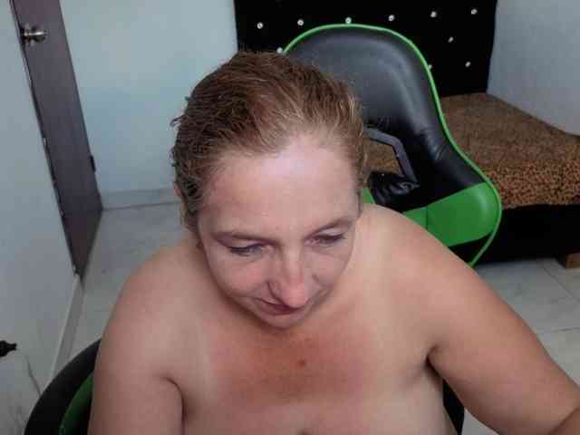 allisong69bigtits webcam